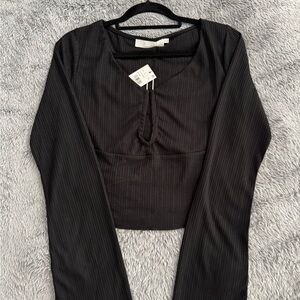 Astr - Black Pinstripe Long Sleeve Blouse
Size - X-Large